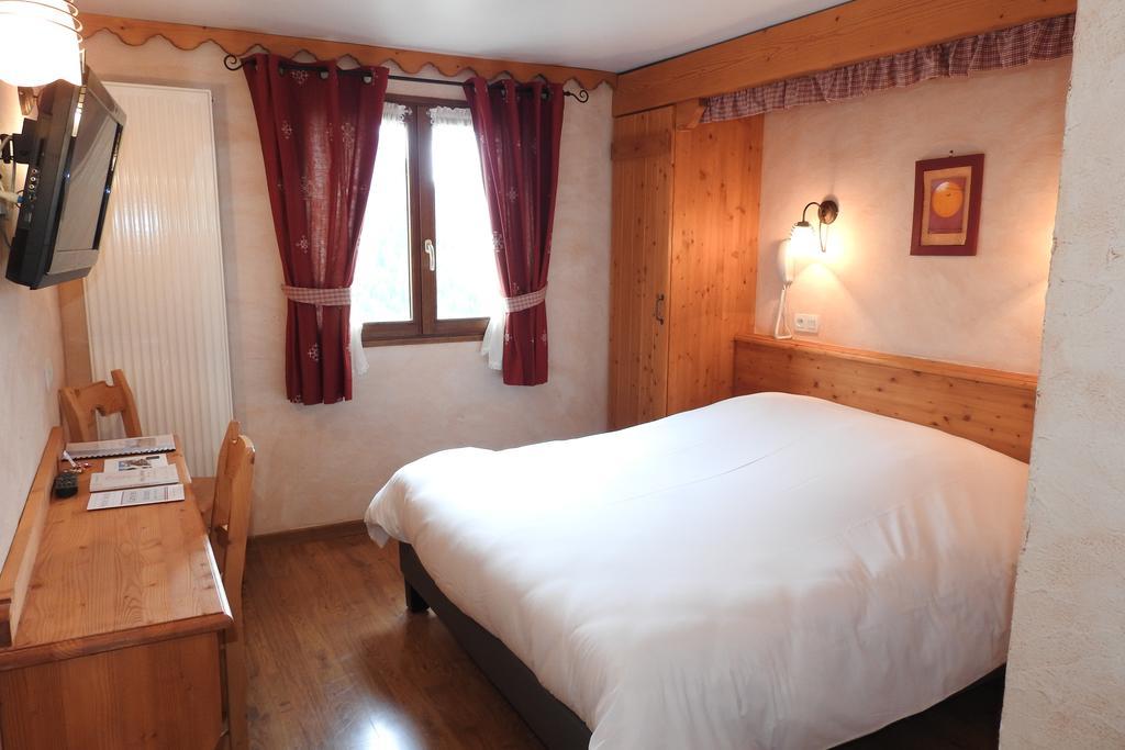 Hotel Belalp Chatel Room photo